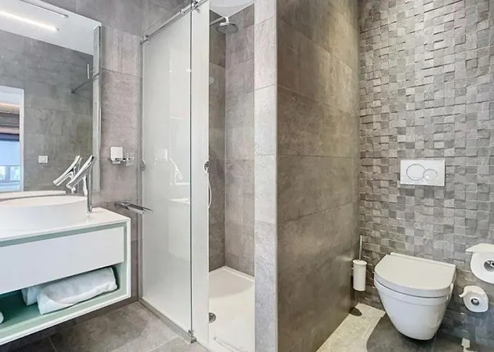 Couette-café Les Begards Espace 9